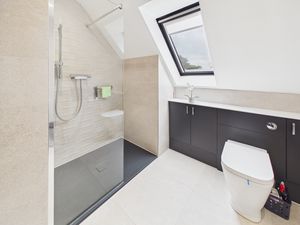 SHOWER ROOM- click for photo gallery